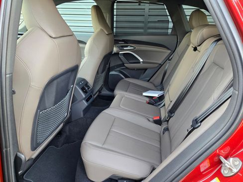 New 2025 Audi Q5 Premium AWD/4WD image 10