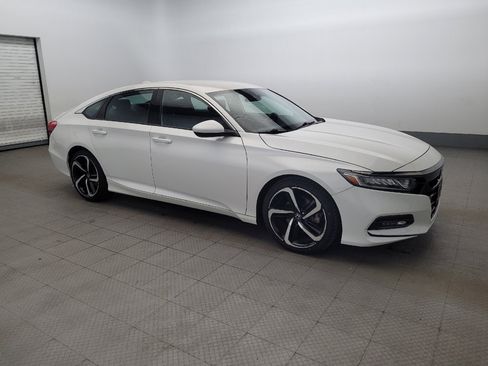 Used 2019 Honda Accord Sport image 11