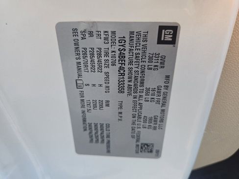 Used 2012 Cadillac Escalade Luxury image 12