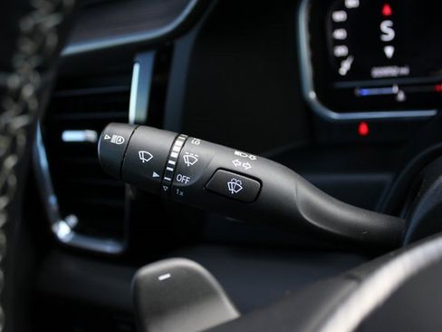 Used 2024 GMC Sierra 1500 Denali Ultimate image 19