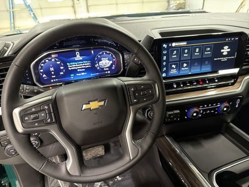 New 2026 Chevrolet Silverado 3500 LT w/ All Star Edition image 17