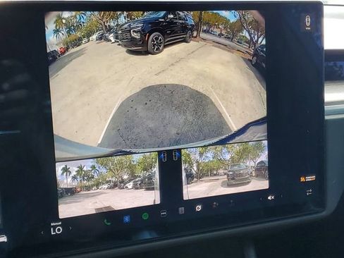 Used 2023 Tesla Model X Standard Range image 25