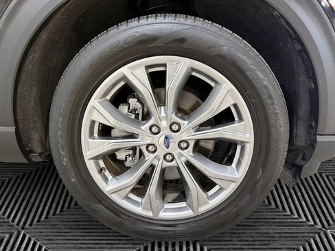 Used 2023 Ford Explorer Limited RWD image 12