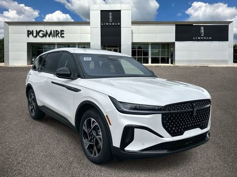 New 2025 Lincoln Nautilus Premier w/ Equipment Group 102A image 1