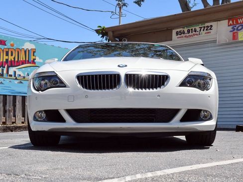 Used 2010 BMW 650i Convertible w/ Sport Pkg RWD image 3