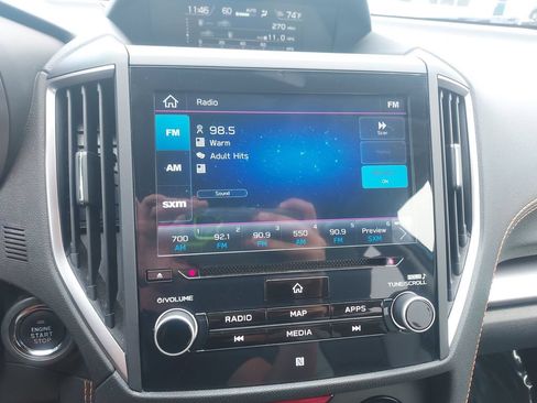 Used 2019 Subaru Crosstrek 2.0i Limited w/ Moonroof Package w/Navigation AWD/4WD image 12