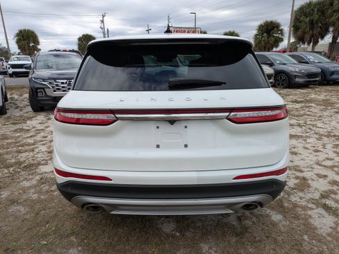 Used 2023 Lincoln Corsair FWD image 5