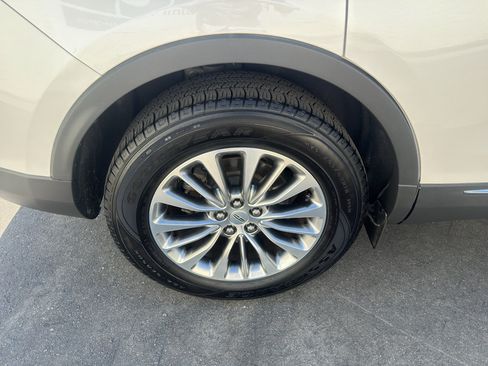 Used 2016 Lincoln MKX Select w/ Select Plus Package AWD/4WD image 5