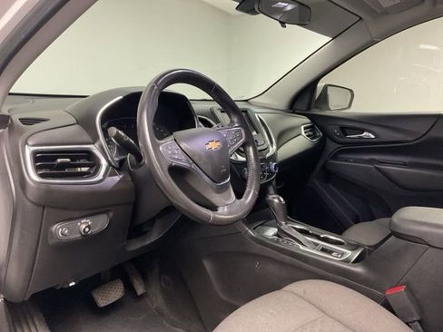 Used 2019 Chevrolet Equinox LT image 12