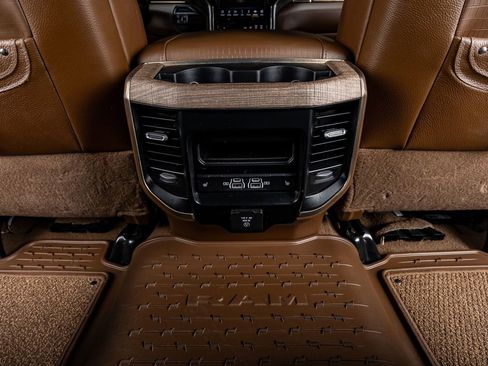 Used 2024 RAM 2500 Limited w/ Safety Group image 33