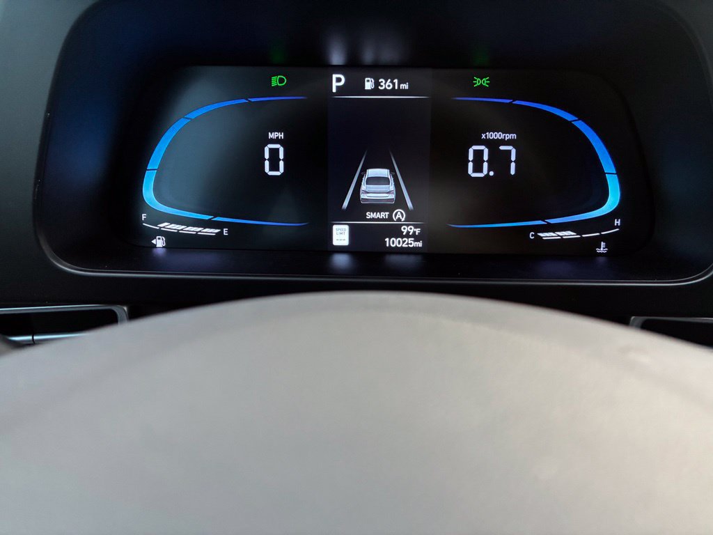 Certified 2026 Hyundai Elantra SE FWD image 14