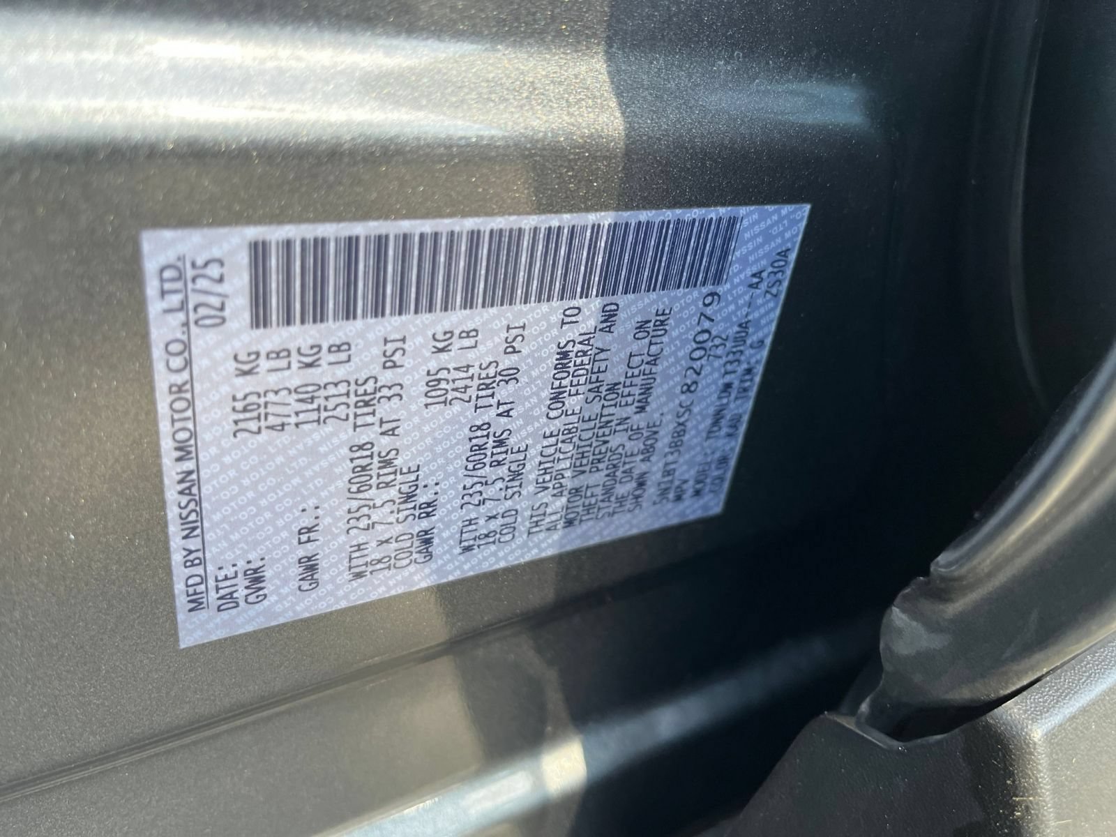Used 2025 Nissan Rogue SV AWD/4WD image 30
