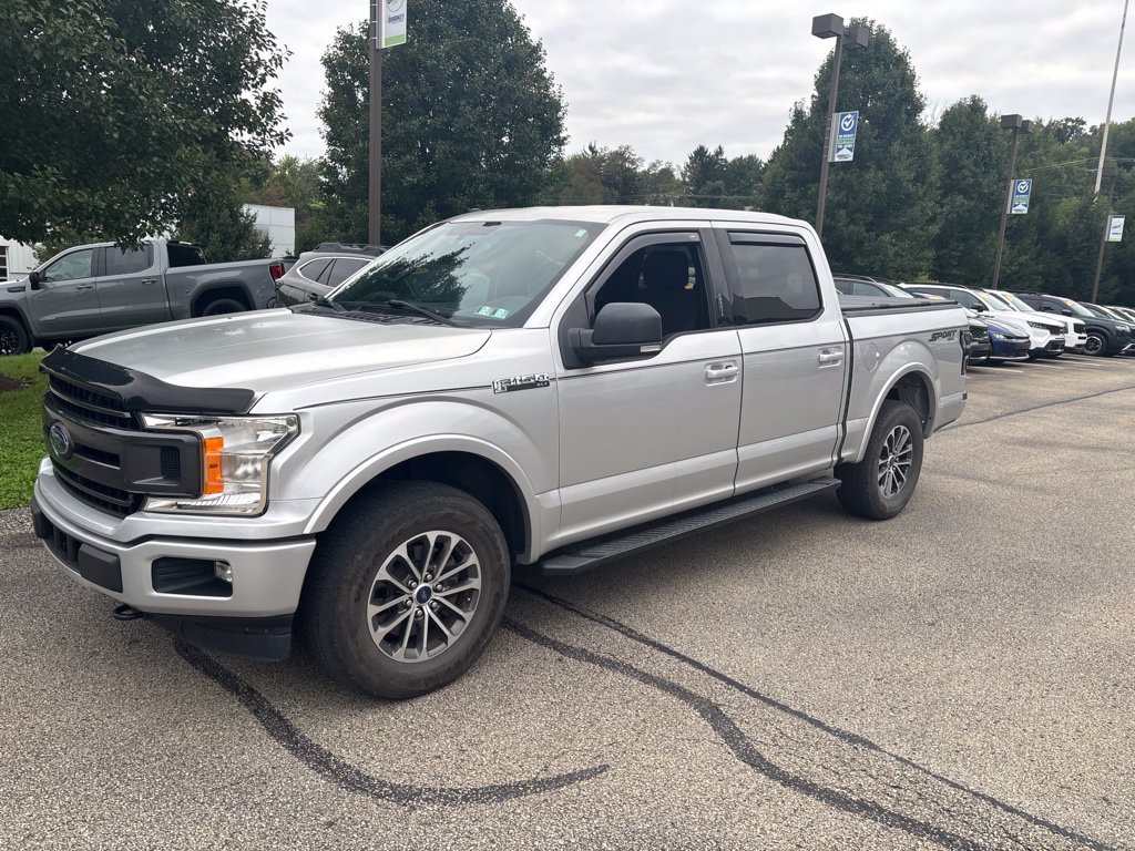 Used 2018 Ford F150 XLT w/ Equipment Group 302A Luxury AWD/4WD image 3