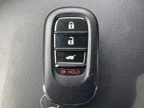 Used 2024 Honda HR-V LX image 15