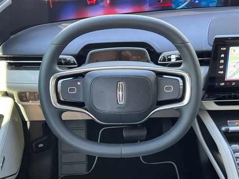 New 2026 Lincoln Nautilus Premier w/ Equipment Group 102A image 20