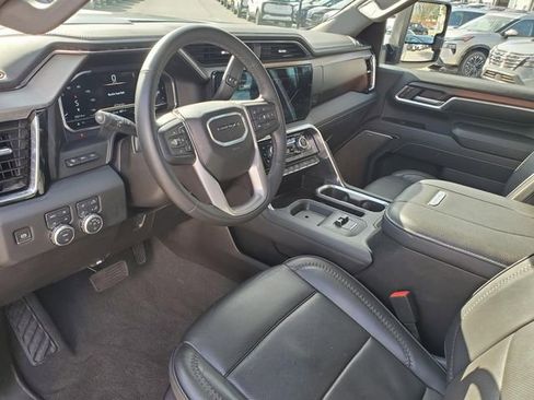 Used 2024 GMC Sierra 2500 Denali w/ Denali Reserve Package image 11