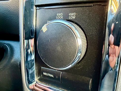 Used 2010 Dodge Ram 3500 Truck Laramie w/ Chrome Accents Group image 37