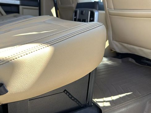 Used 2021 Ford F450 Lariat w/ Lariat Ultimate Package image 27