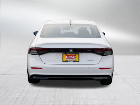 Used 2023 Honda Accord EX-L image 6