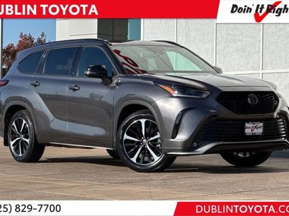 Certified 2021 Toyota Highlander XSE
