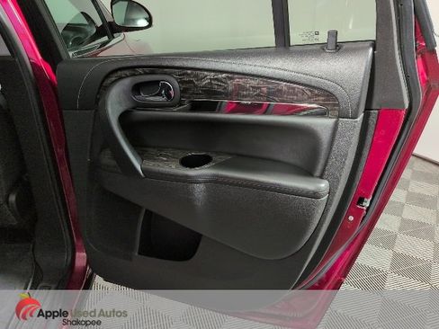 Used 2014 Buick Enclave Leather w/ Trailering Provision Package image 38
