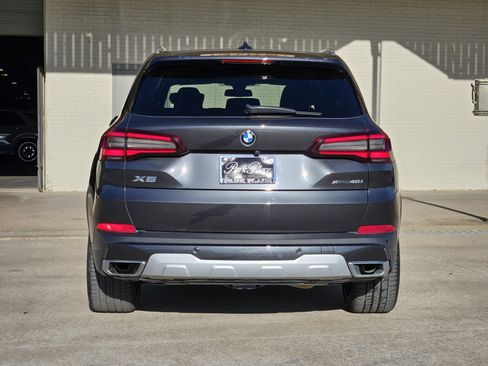 Used 2022 BMW X5 xDrive40i w/ Premium Package image 8