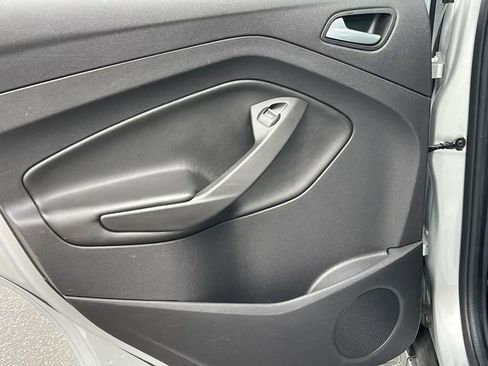 Used 2015 Ford C-MAX SEL FWD image 30