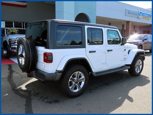 Certified 2020 Jeep Wrangler Unlimited Sahara AWD/4WD image 7