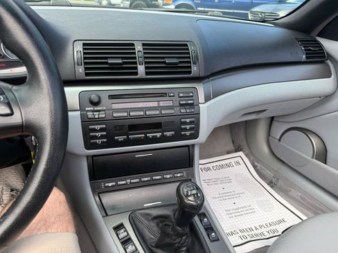 Used 2002 BMW M3 Convertible RWD image 28