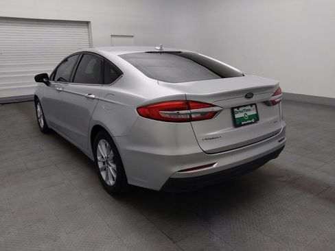 Used 2019 Ford Fusion SE FWD image 5