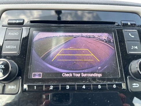 Used 2022 Honda HR-V LX image 23