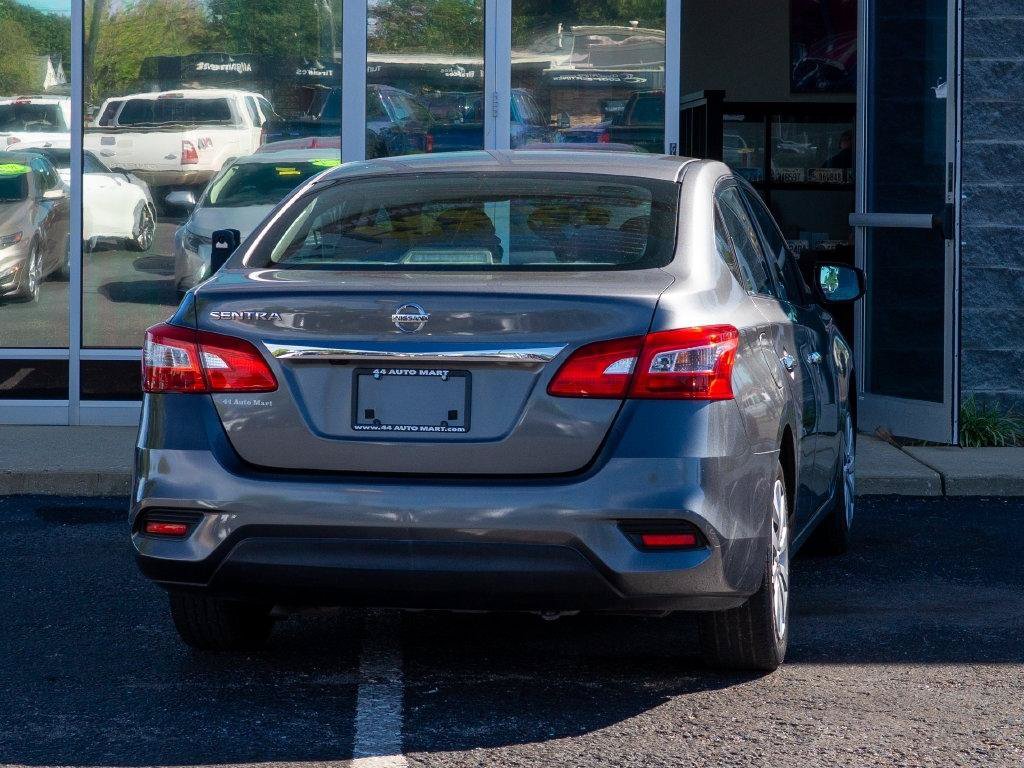 Used 2018 Nissan Sentra S FWD image 3