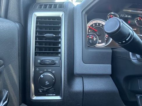 Used 2016 RAM 1500 Big Horn image 24
