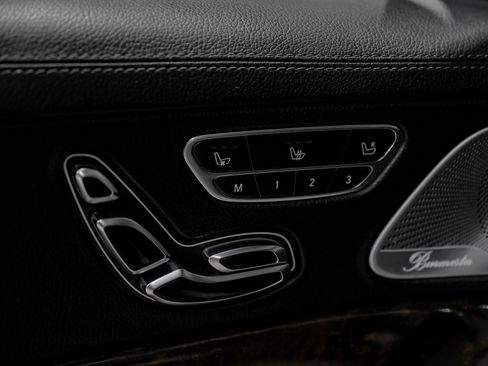 Used 2015 Mercedes-Benz S 550 Sedan w/ Sport Package w/ Sport Package image 50