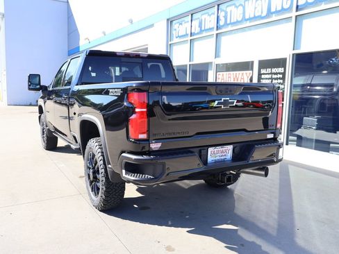 New 2026 Chevrolet Silverado 3500 LTZ w/ LTZ Plus Package AWD/4WD image 8