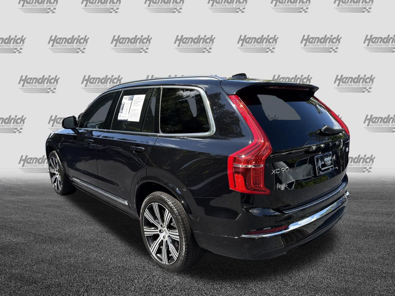 Certified 2024 Volvo XC90 T8 Ultimate w/ Protection Package Premier AWD/4WD image 8