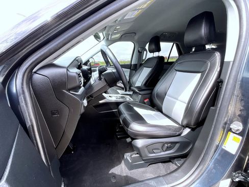 Used 2023 Ford Explorer XLT w/ Equipment Group 202A image 10