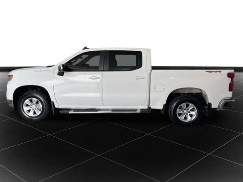 Used 2023 Chevrolet Silverado 1500 LT image 2
