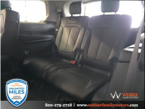 Used 2023 Jeep Grand Cherokee L Limited w/ Trailer Tow Group (B) AWD/4WD image 17