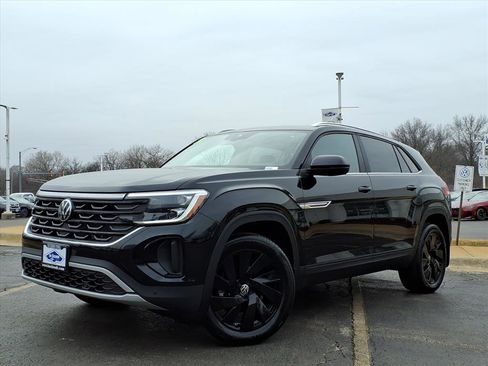 New 2026 Volkswagen Atlas Cross Sport SE AWD/4WD image 3