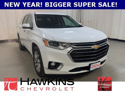 Used 2021 Chevrolet Traverse Premier image 1