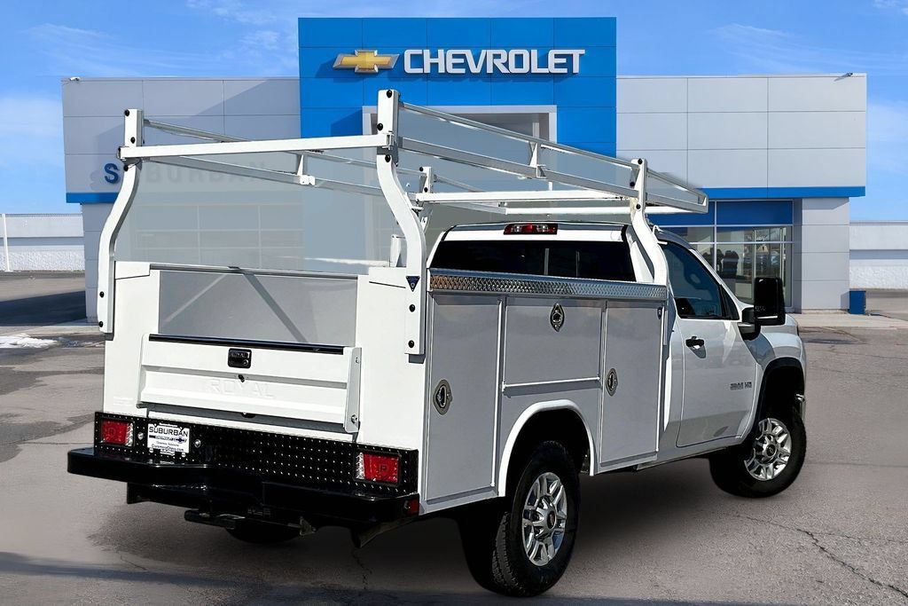 Used 2025 Chevrolet Silverado 2500 W/T RWD image 4