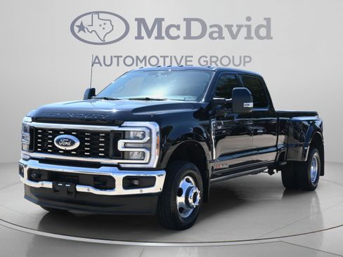 Used 2025 Ford F350 Lariat w/ Lariat Ultimate Package AWD/4WD image 2