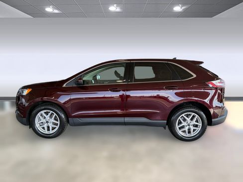 Used 2024 Ford Edge SEL w/ Convenience Package AWD/4WD image 2