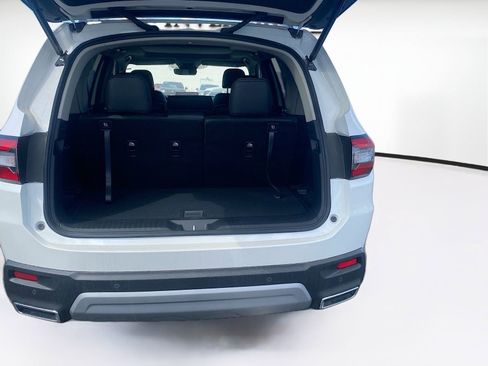 Certified 2025 Honda Pilot Elite image 23