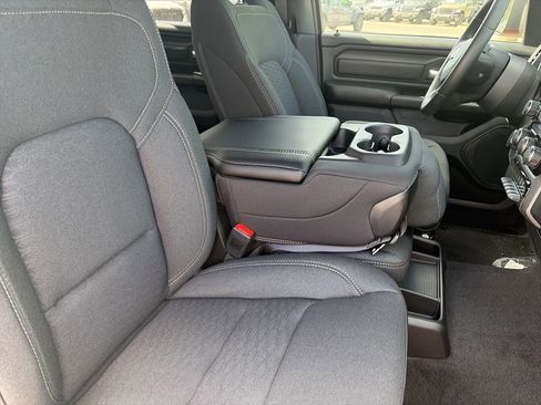 New 2026 RAM 1500 Express image 32