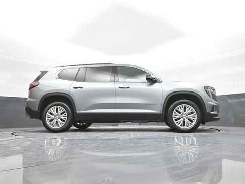 New 2025 GMC Acadia Elevation w/ Elevation Premium Package image 39