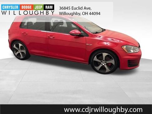Used 2015 Volkswagen GTI S FWD image 4