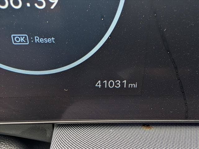 Certified 2024 Hyundai Sonata Limited FWD image 37
