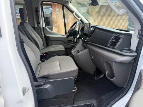 Used 2023 Ford Transit 350 XLT RWD image 17